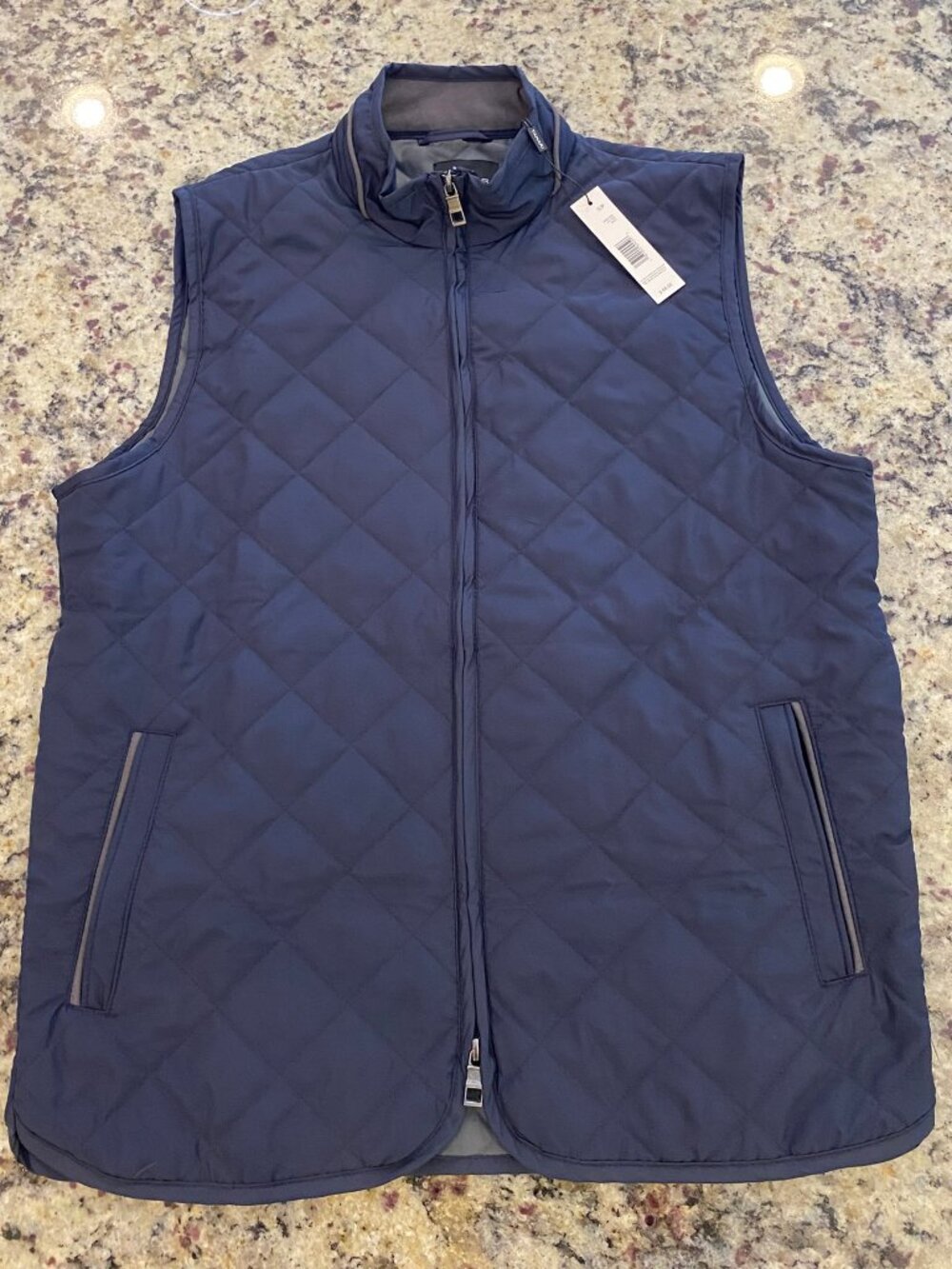 TAHARI Men's Fairfax Quilted Vest - NWT - Small S Navy Blue Lightweight Full Zip